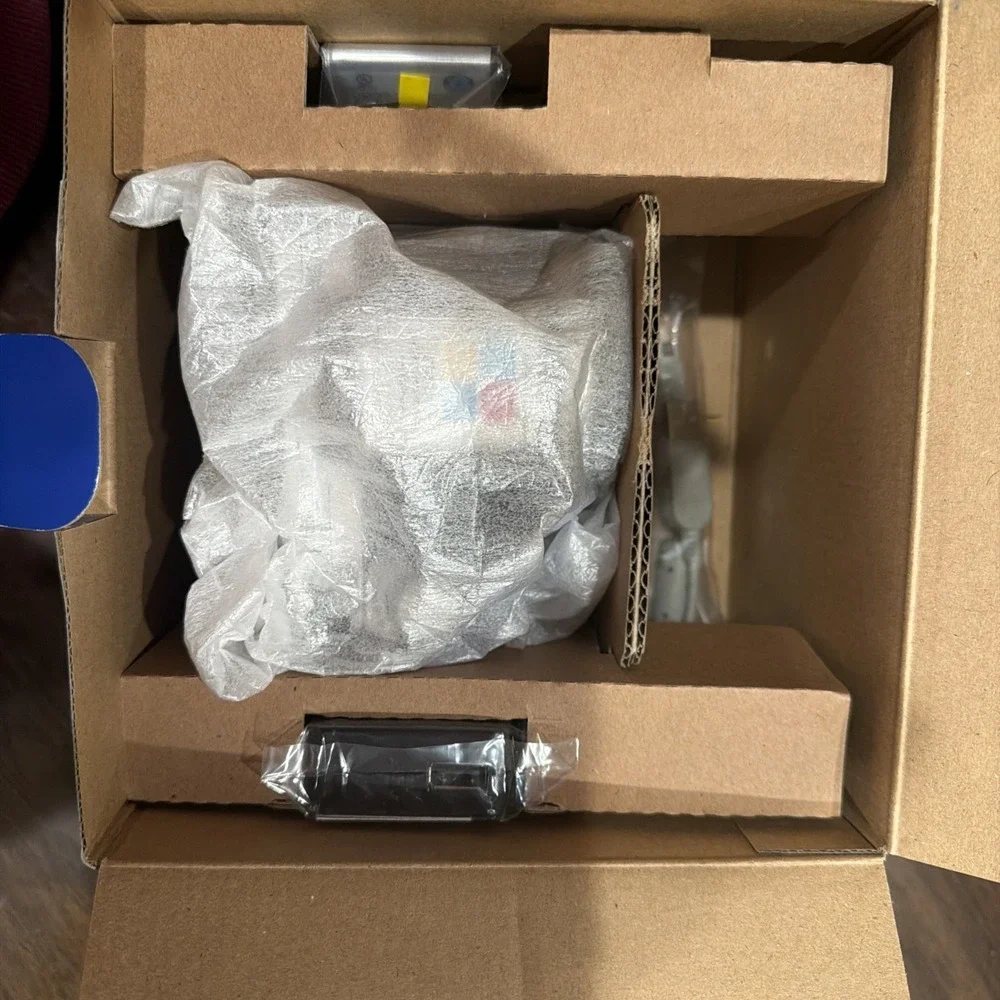 OLYMPUS‎ SP-800UZ 14MP Digital Camera NEW 30x Wide Angle Dual Image 3.0 inch LCD